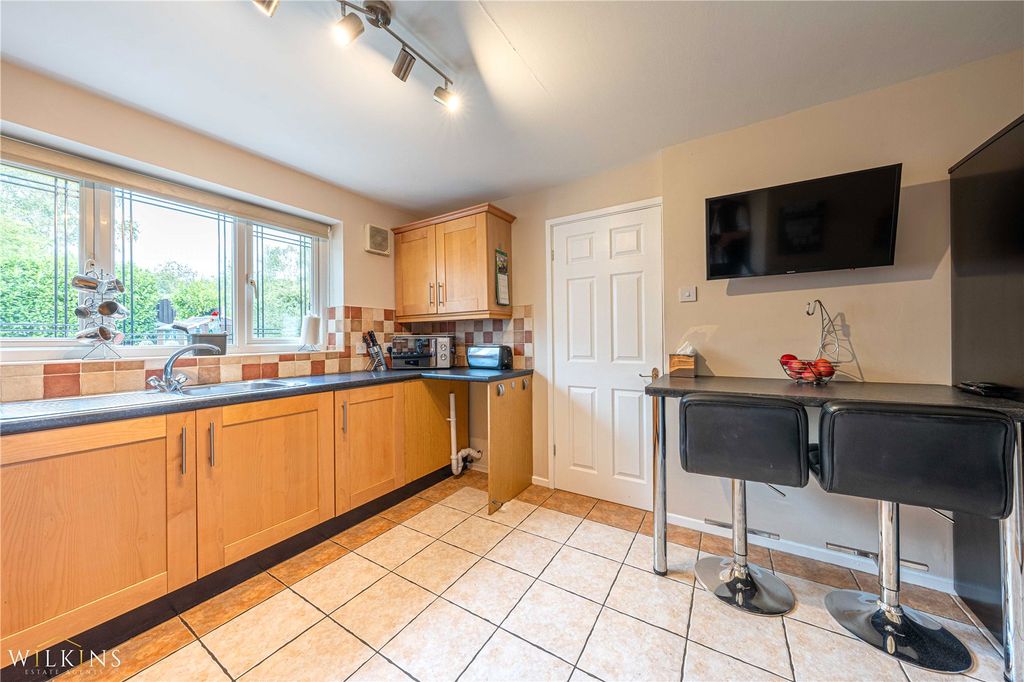 Additional image 11 of 4 bed detached house for saleLakeland Drive, Wilnecote, Tamworth, Staffordshire B77