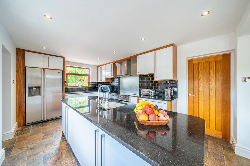 Additional image 8 of 4 bed detached house for saleChapel Lane, Hanbury, Staffordshire DE13