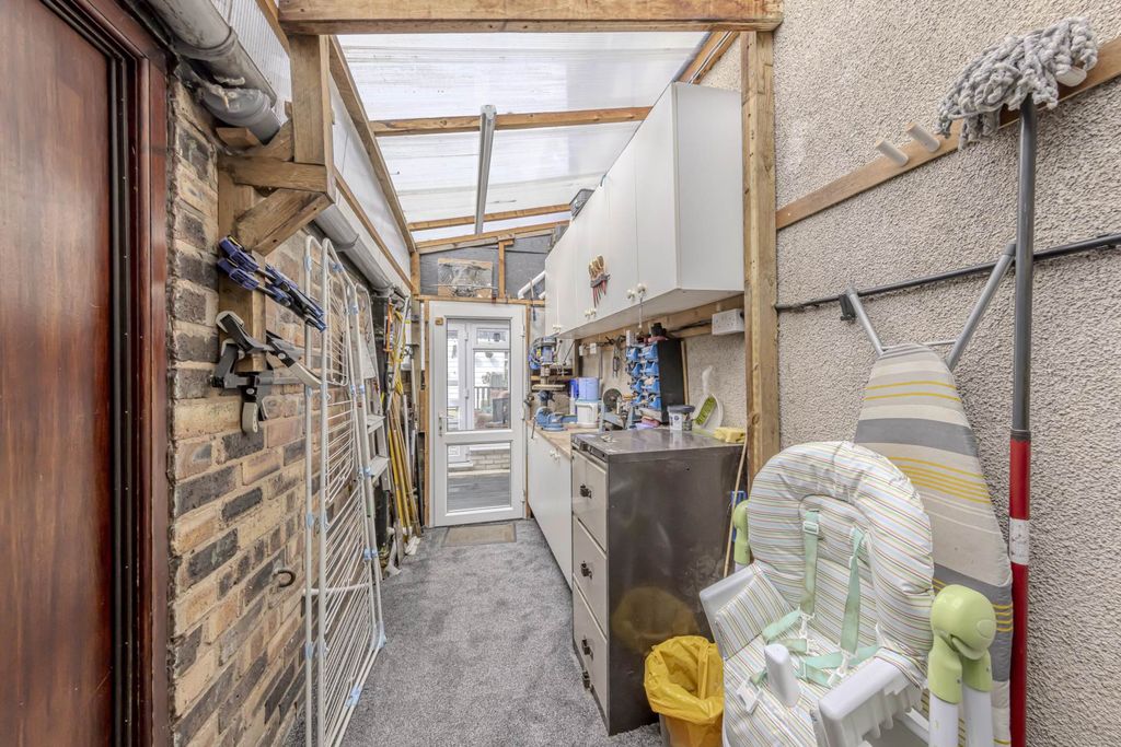 Additional image 8 of 2 bed terraced house for saleWeston Street, Stoke On Trent ST3