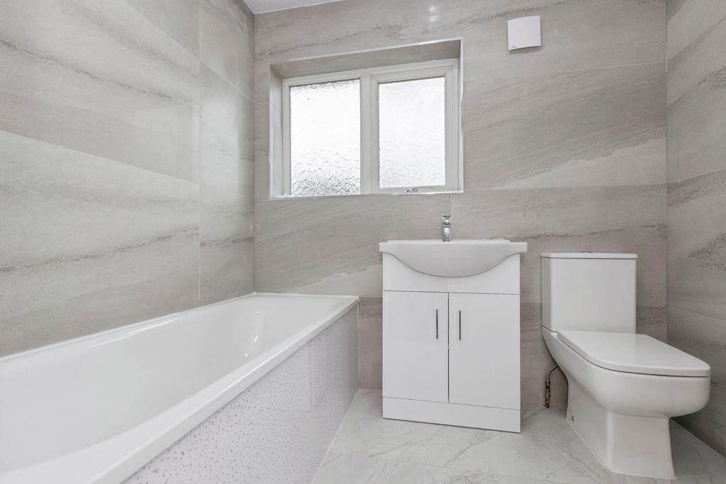 Additional image 15 of 3 bed end terrace house for saleKelso Green, Eyres Monsell, Leicestershire LE2