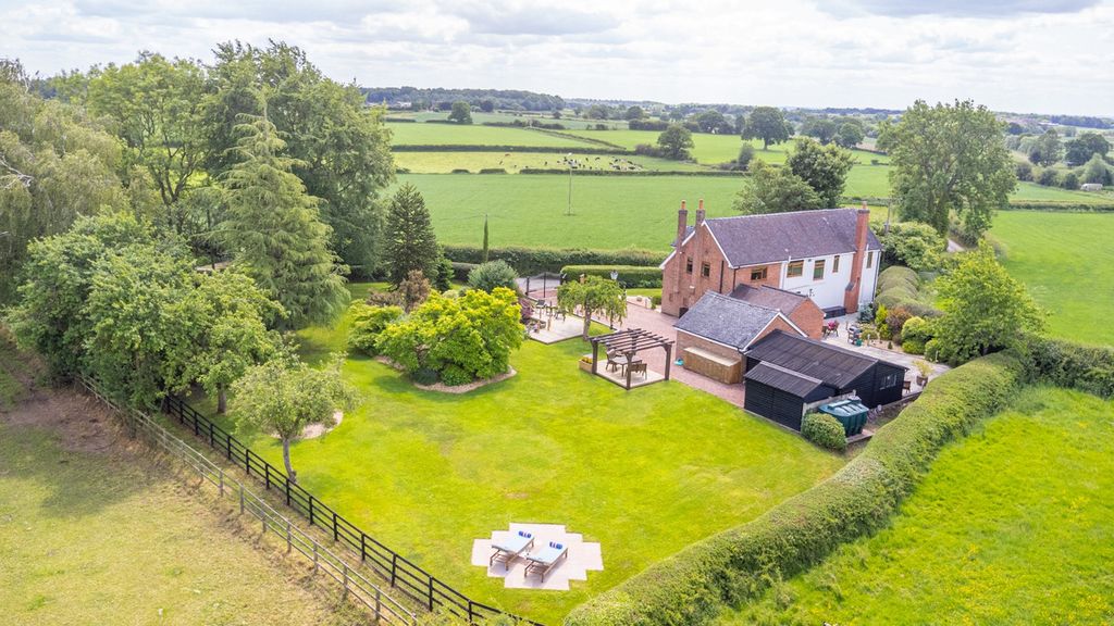 Additional image 42 of 4 bed detached house for saleChapel Lane, Hanbury, Staffordshire DE13