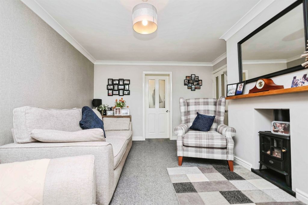 Additional image 4 of 2 bed flat for saleThe Broadway, Stourbridge DY8