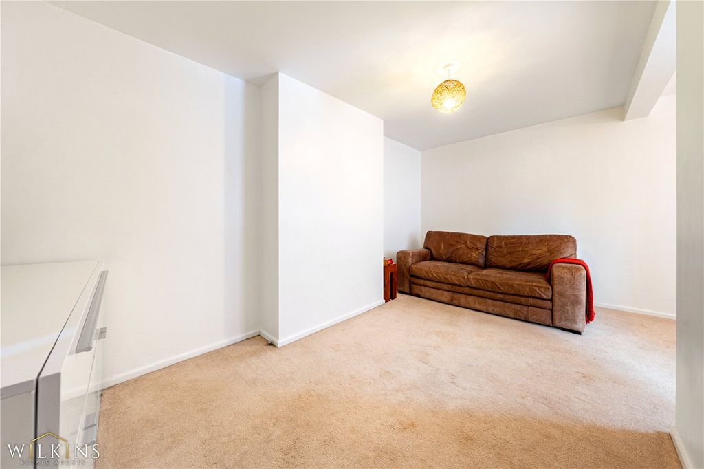Additional image 7 of 3 bed semi-detached house for saleHighcliffe Road, Tamworth, Staffordshire B77