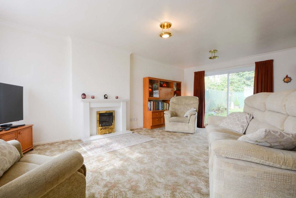 4 bed detached house for saleCanvey Close, Wigston, Leicester LE18