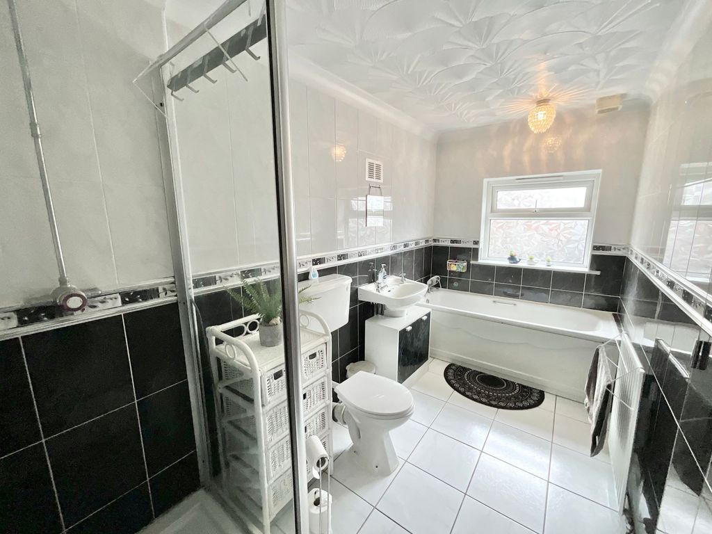 Additional image 21 of 3 bed semi-detached house for saleTempleton Avenue, Stoke-On-Trent ST2
