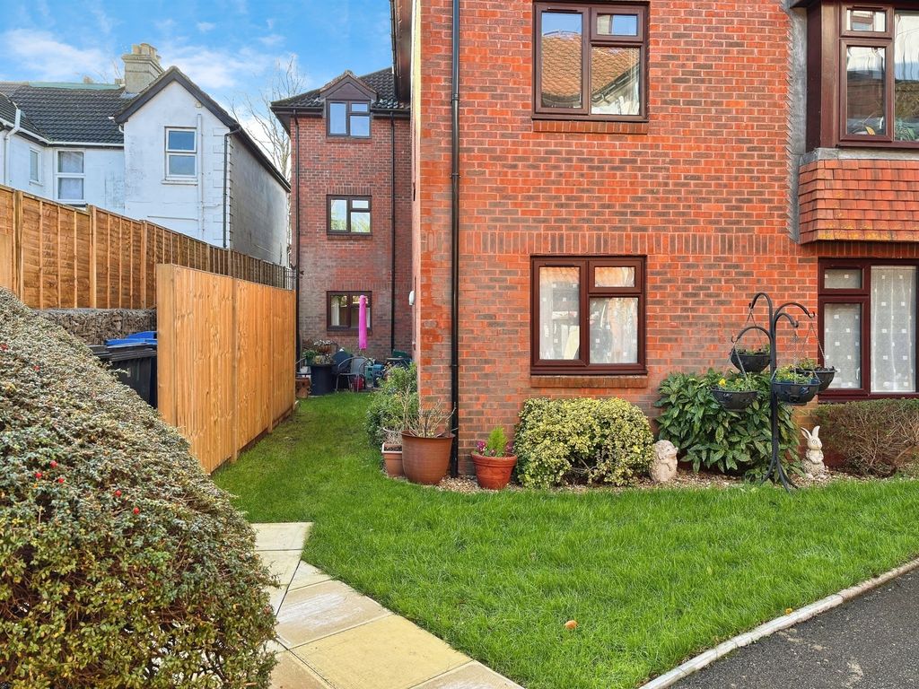 Additional image 2 of 2 bed flat for saleStratford Road, Salisbury SP1