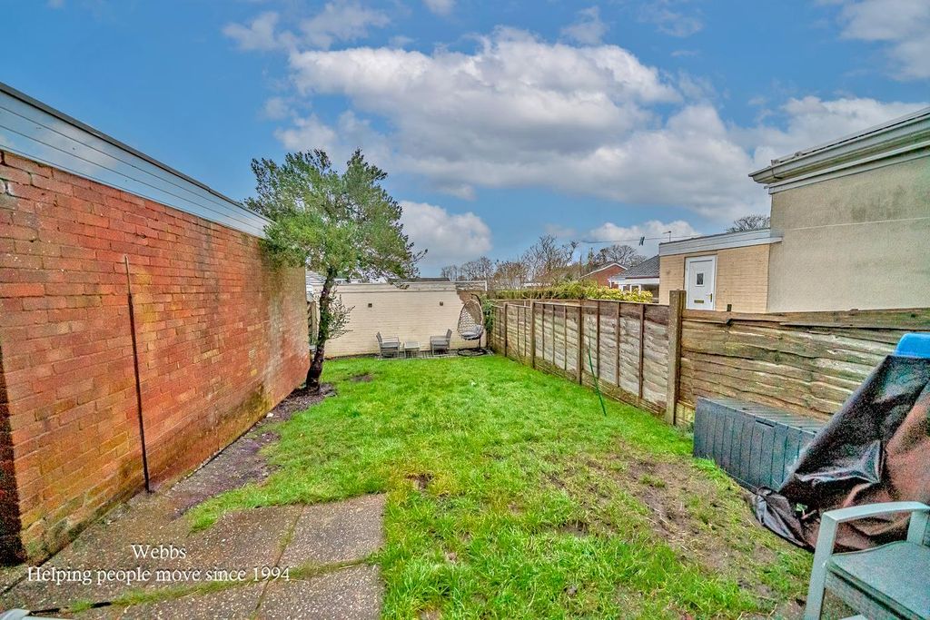 Additional image 12 of 3 bed semi-detached house for saleOrchard Avenue, Cannock WS11