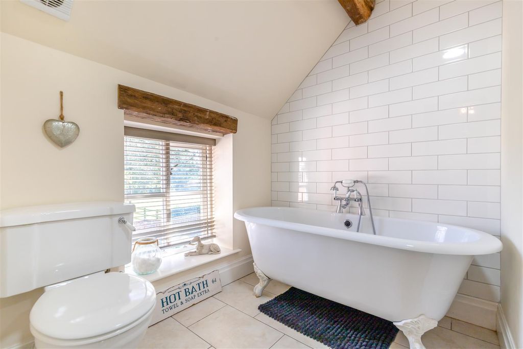 Additional image 22 of 6 bed detached house for saleFlatts Farm, Balaams Lane, Hilderstone, Stone ST15