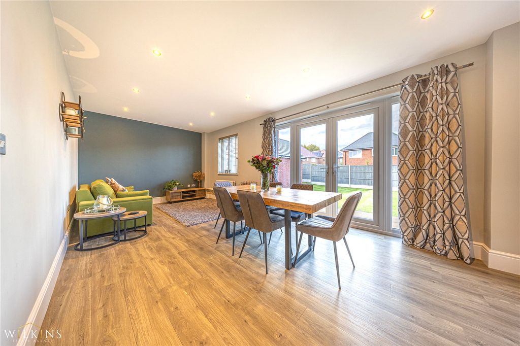 Additional image 5 of 3 bed detached house for saleBroomyshaw Close, Amington, Tamworth, Staffordshire B77