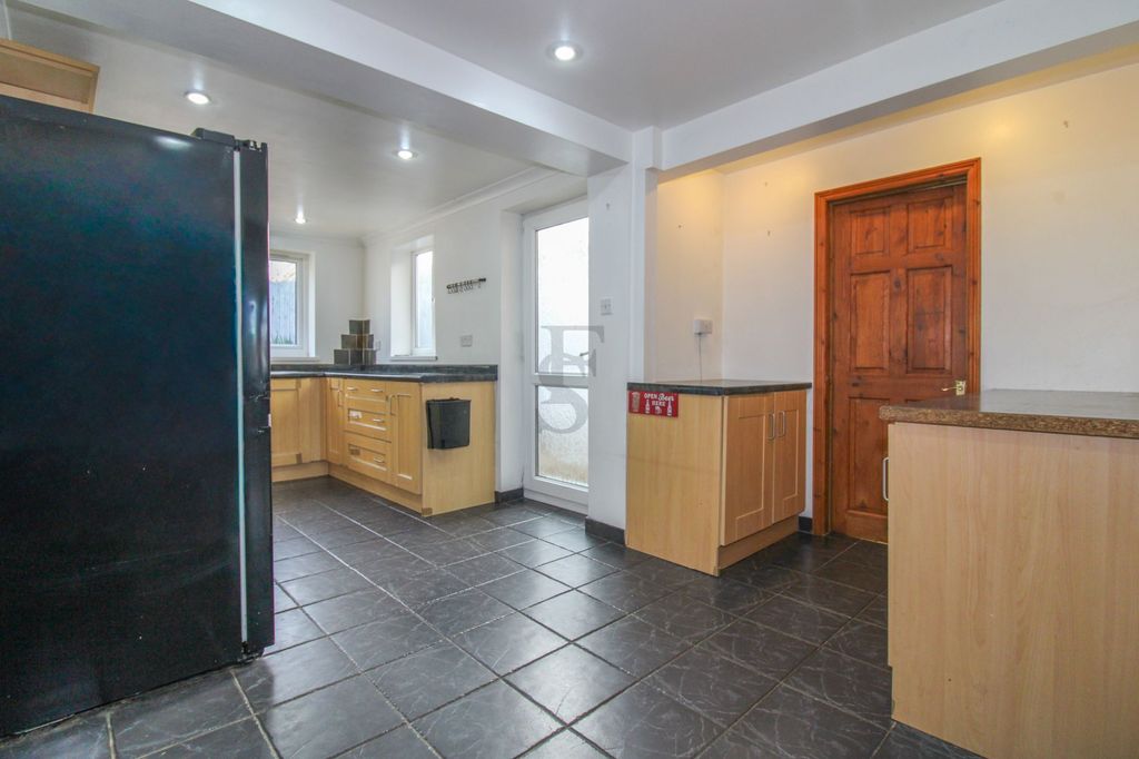 Additional image 9 of 3 bed terraced house for saleBrocklesby Way, Leicester LE5