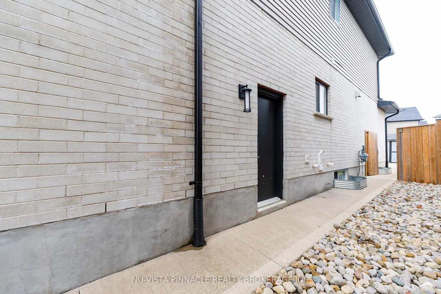 Additional image 18 of 3354 Mersea Street
