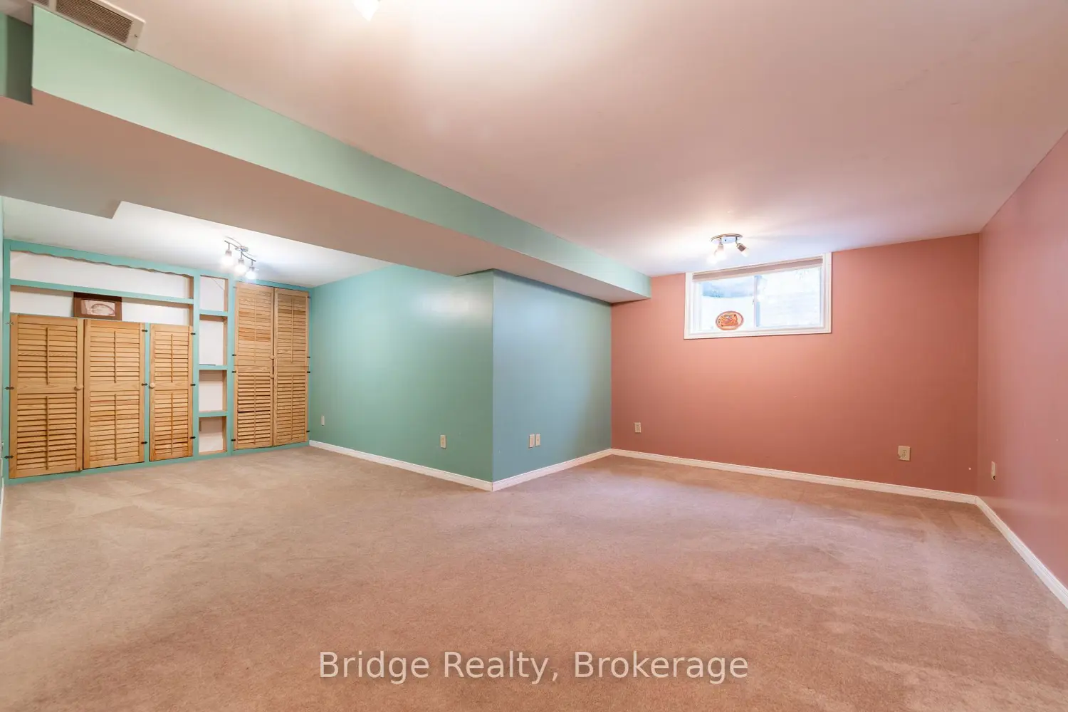 Additional image 9 of 551 Ontario Street