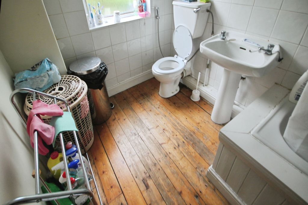 Additional image 9 of 2 bed terraced house for saleBonchurch Street, Leicester LE3