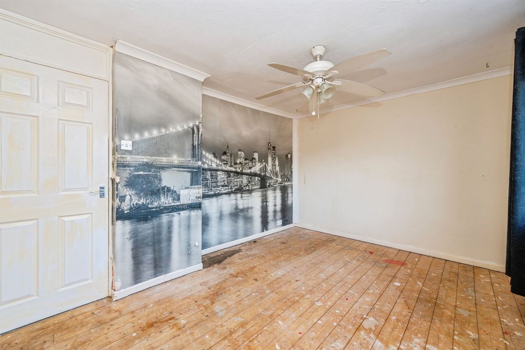 Additional image 8 of 3 bed end terrace house for salePoplars Road, Rugeley WS15