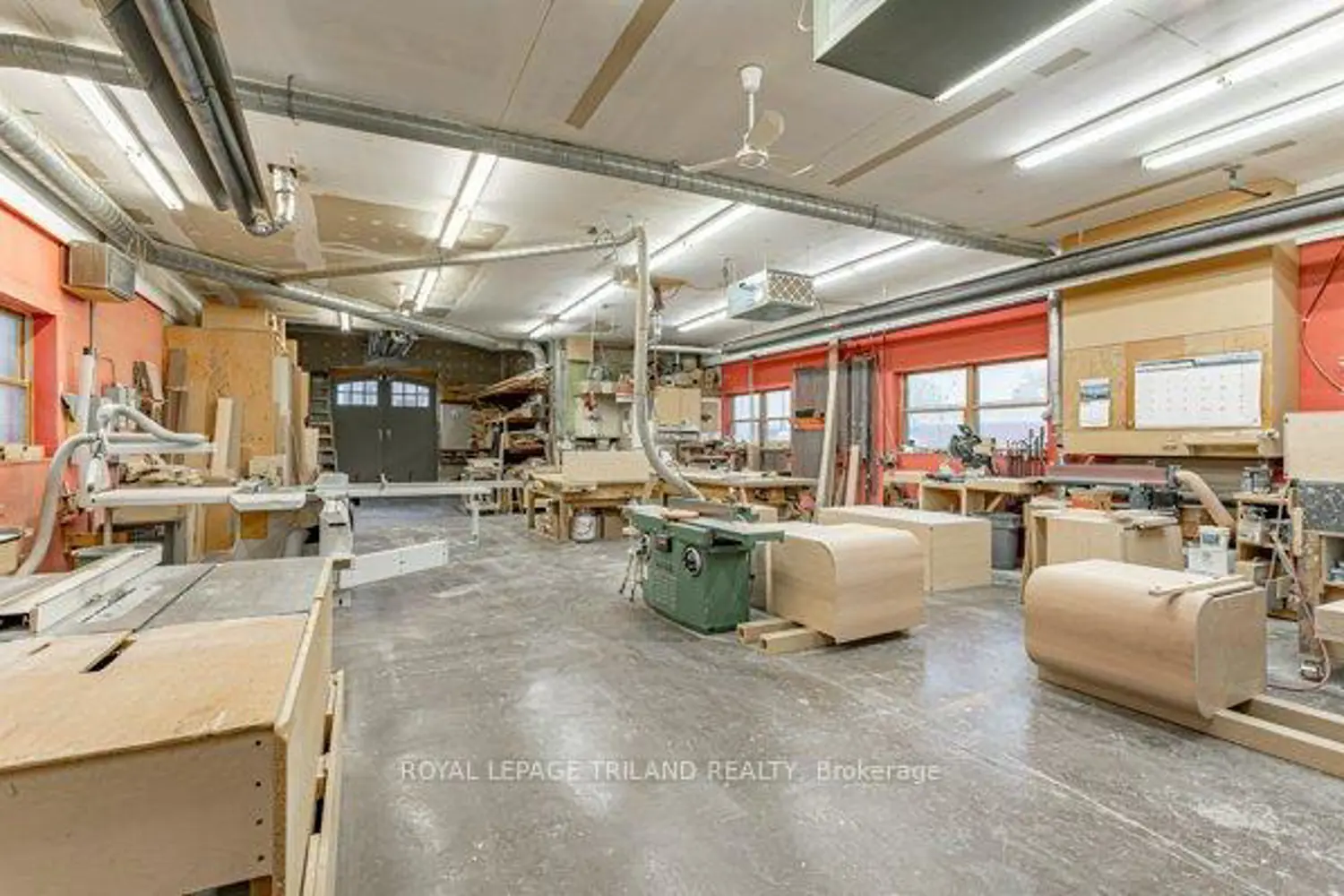 Additional image 19 of 848 Dundas Street