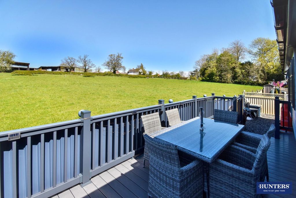 Additional image 11 of 2 bed mobile/park home for saleTheddingworth Road, Lubenham, Market Harborough LE16