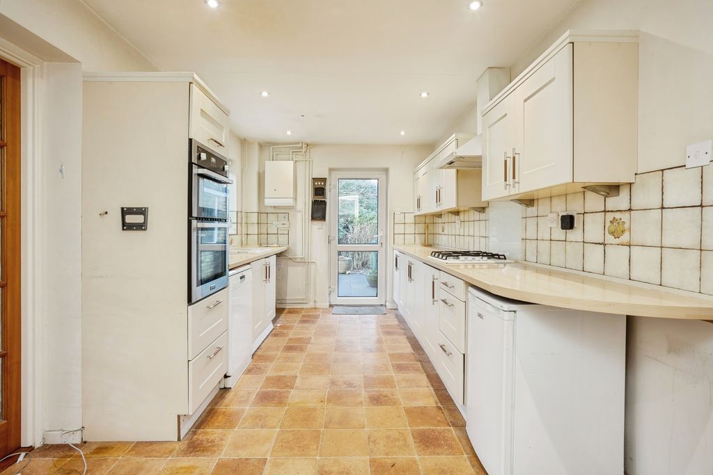 Additional image 3 of 3 bed detached house for saleGibson Road, Sileby, Loughborough, Leicestershire LE12