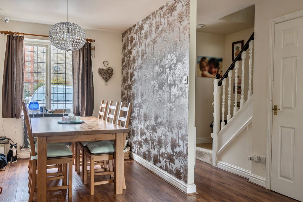 Additional image 7 of 4 bed detached house for saleRiverside Drive, Monkton Park, Chippenham SN15