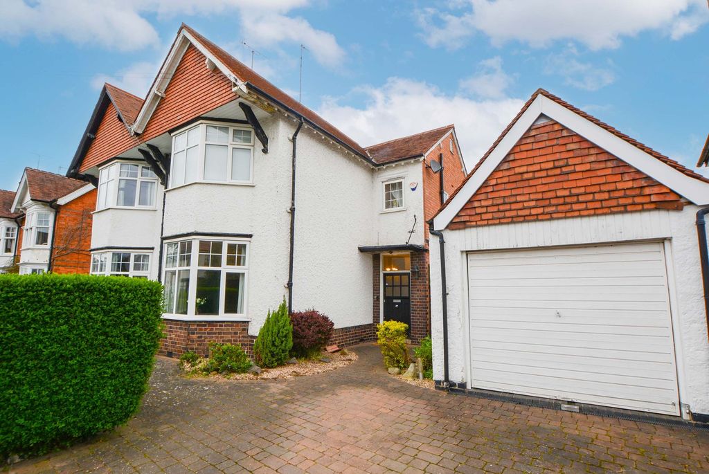 3 bed semi-detached house for saleKimberley Road, Evington Bordering Stoneygate, Leicester LE2