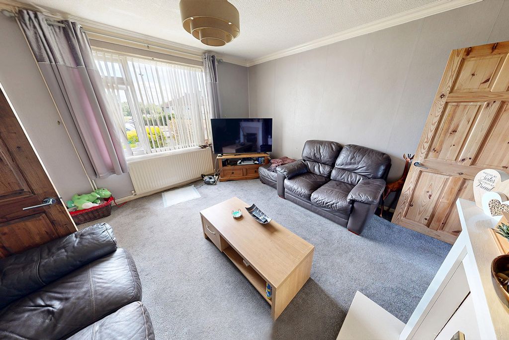 Additional image 4 of 3 bed semi-detached house for saleSharmon Crescent, Leicester LE3