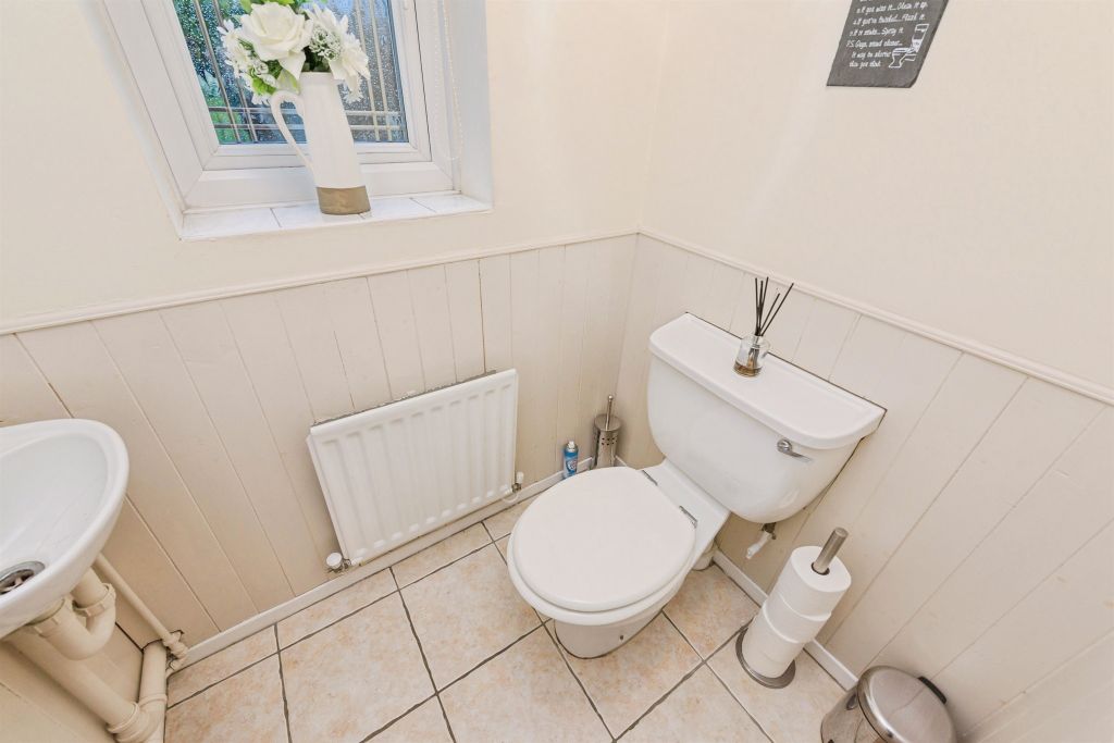 Additional image 10 of 4 bed detached house for saleLakeland Drive, Wilnecote, Tamworth B77