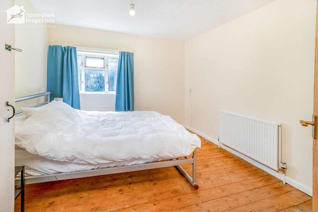 Additional image 10 of 2 bed semi-detached house for saleHazelbury Hill, Corsham, Wiltshire SN13
