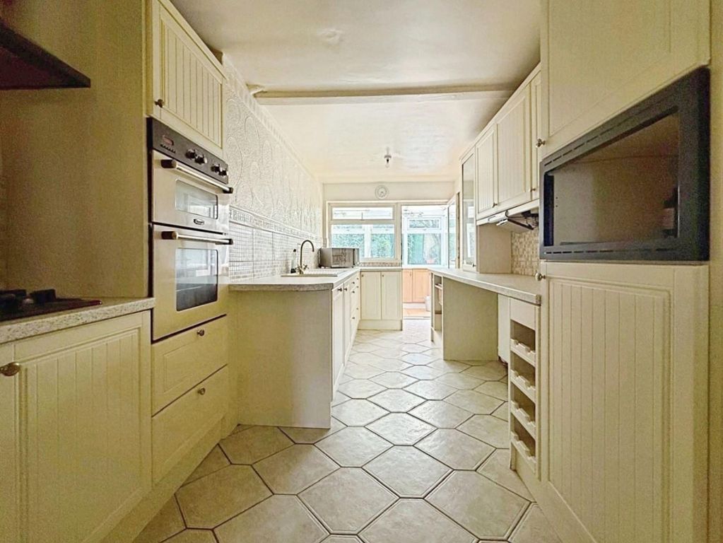 Additional image 4 of 3 bed terraced house for saleHighcliffe Road, Tamworth B77