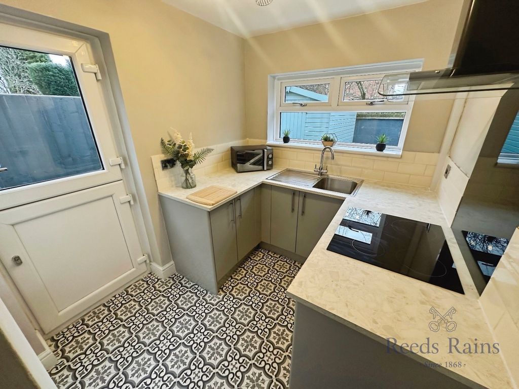 Additional image 5 of 2 bed semi-detached house for saleSt. Thomas Place, Stoke-On-Trent, Staffordshire ST4