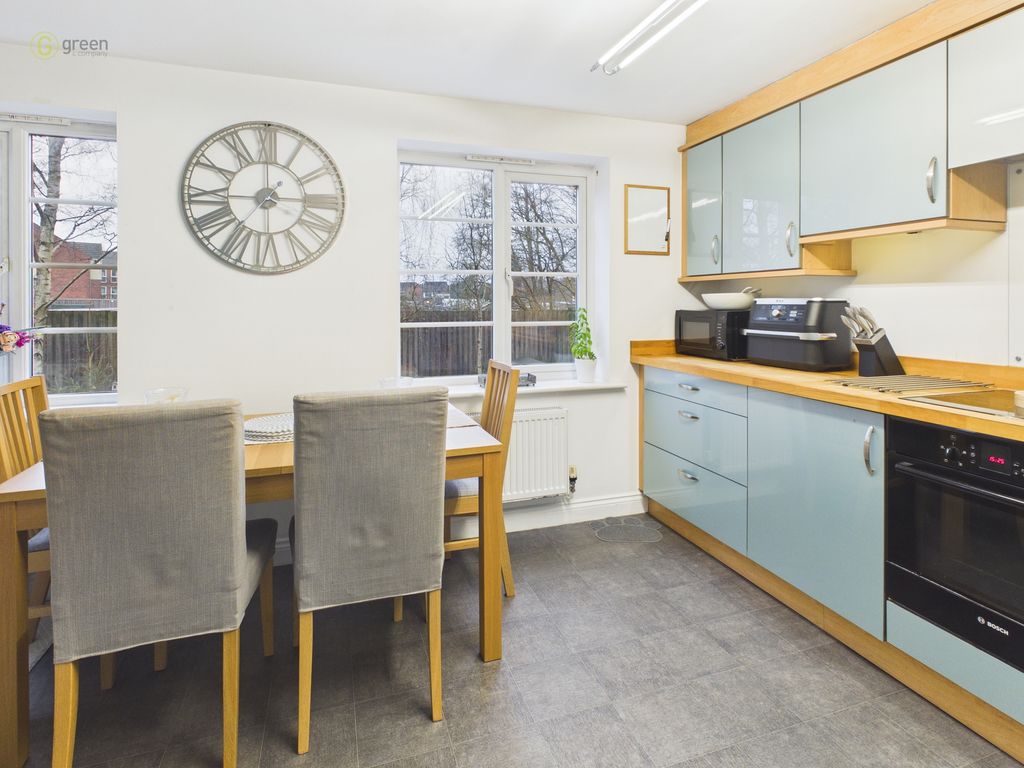 Additional image 9 of 4 bed town house for saleBarlow Avenue, Glascote, Tamworth B77
