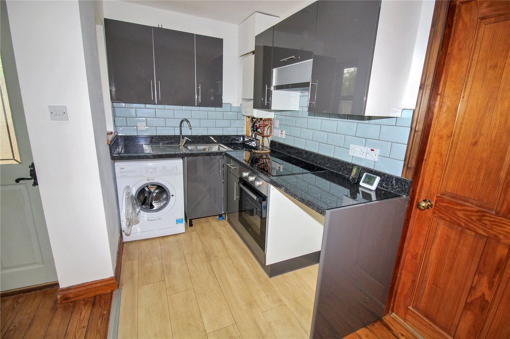 Additional image 6 of 1 bed detached house for saleGlenville Close, Royal Wootton Bassett, Wiltshire SN4