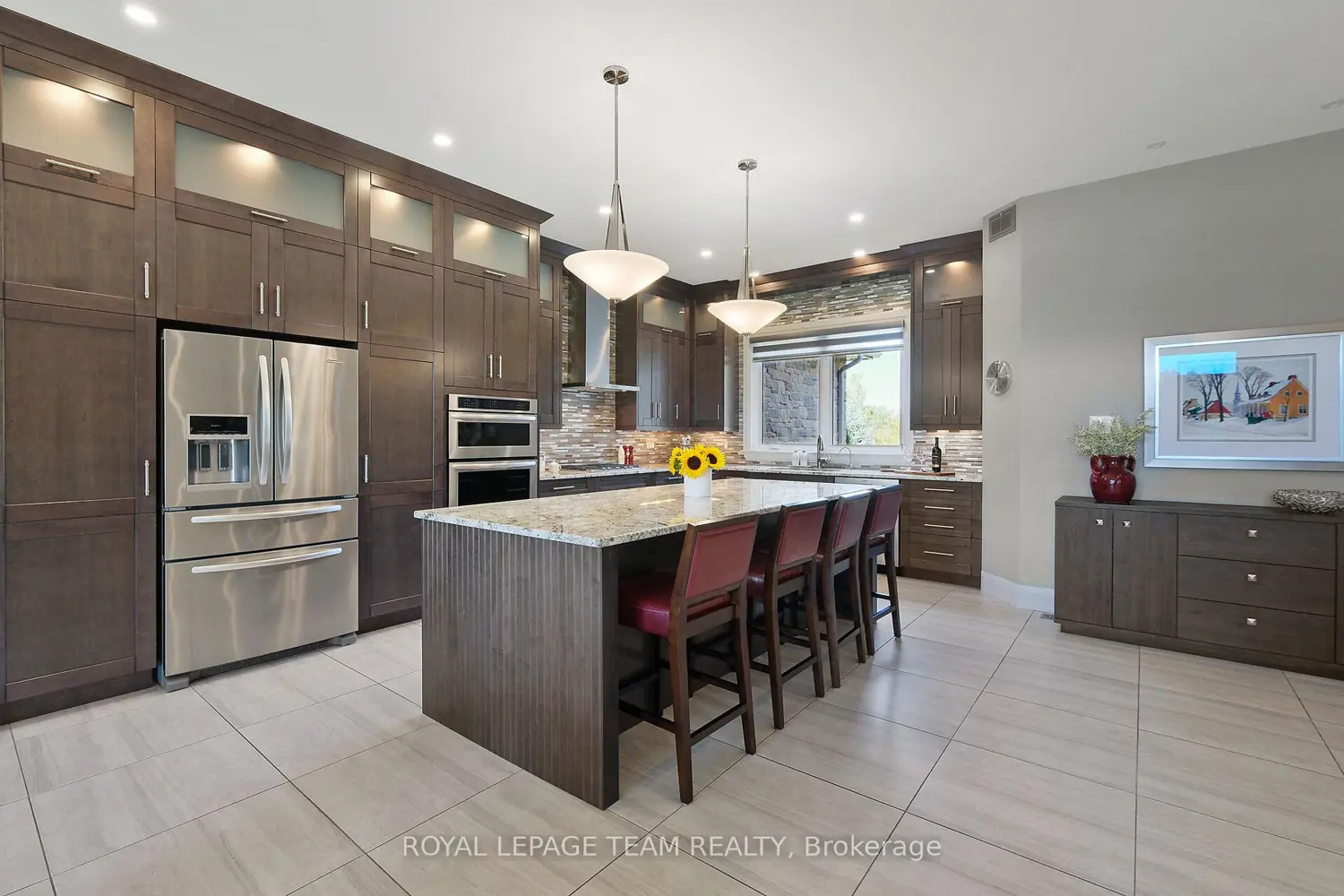 217 Shamus Way photo 3