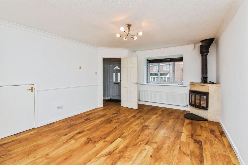 Additional image 4 of 4 bed semi-detached house for saleBright Close, Chippenham SN15