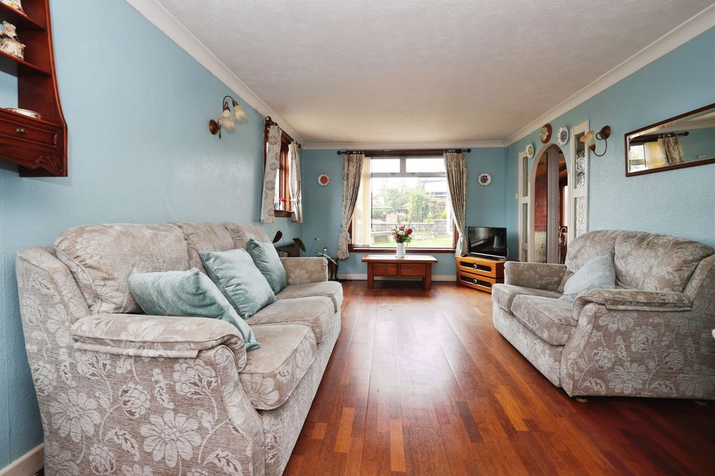 Additional image 4 of 3 bed detached bungalow for saleKitchener Road, Amesbury, Salisbury SP4