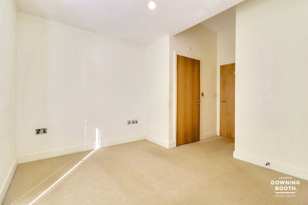 Additional image 9 of 2 bed flat for saleLevetts Gate, Station Road, Lichfield WS13