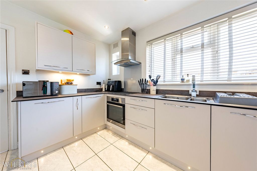 Additional image 7 of 3 bed semi-detached house for saleTolson Avenue, Fazeley, Tamworth, Staffordshire B78