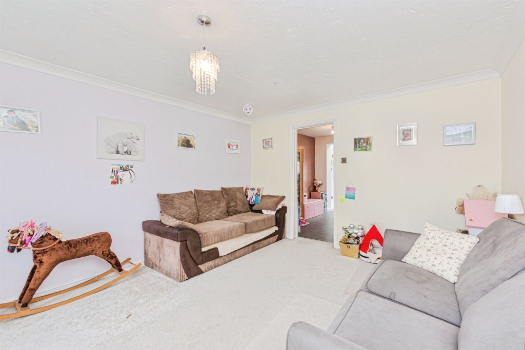 Additional image 2 of 3 bed semi-detached house for saleGlendale Court, Wilnecote, Tamworth B77