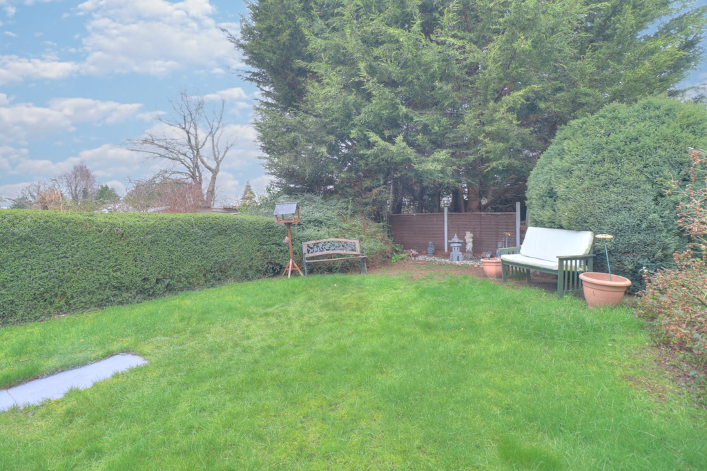 Additional image 21 of 3 bed semi-detached house for saleWanlip Lane, Birstall, Leicester LE4
