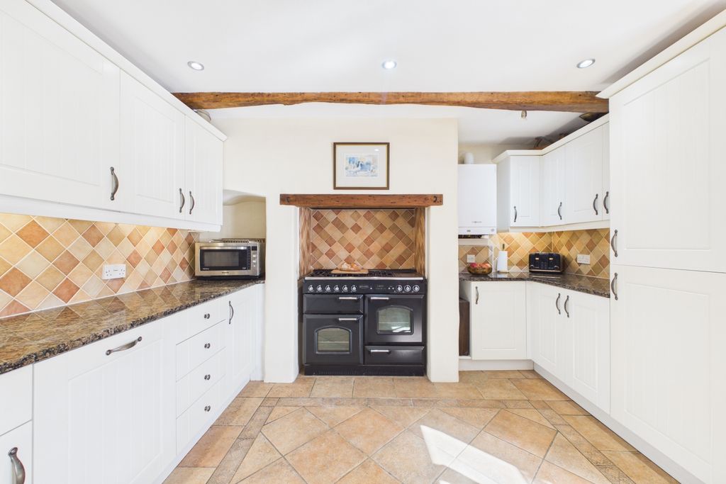 Additional image 15 of 3 bed cottage for saleMain Street, Belmesthorpe, Stamford, Lincolnshire PE9