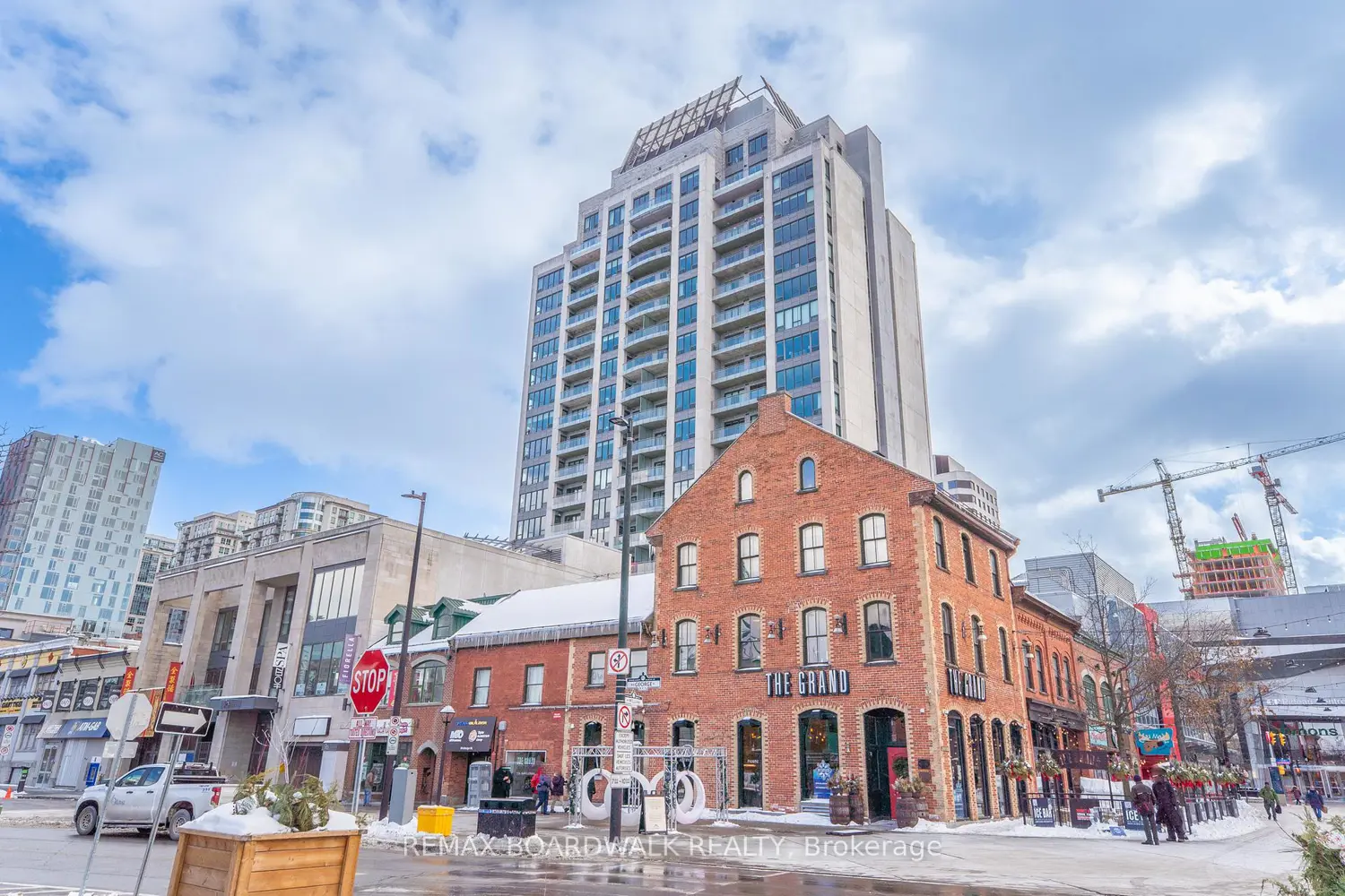 90 George Street 401