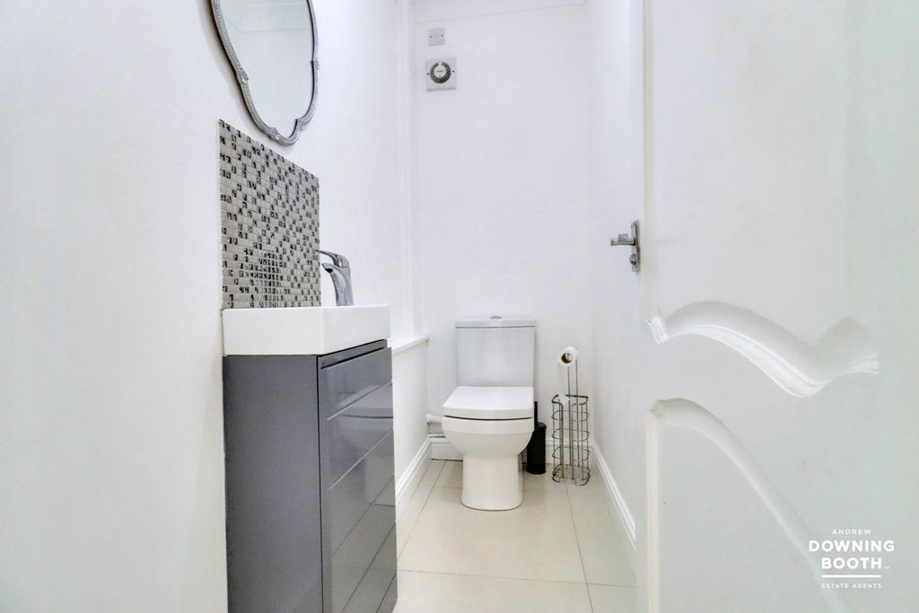 Additional image 13 of 4 bed detached house for saleCricket Lane, Lichfield WS14