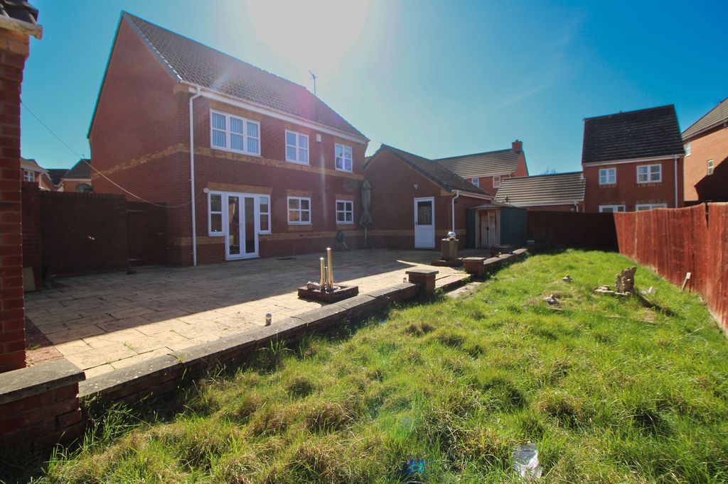Additional image 10 of 4 bed detached house for saleGuestwick Green, Hamilton LE5
