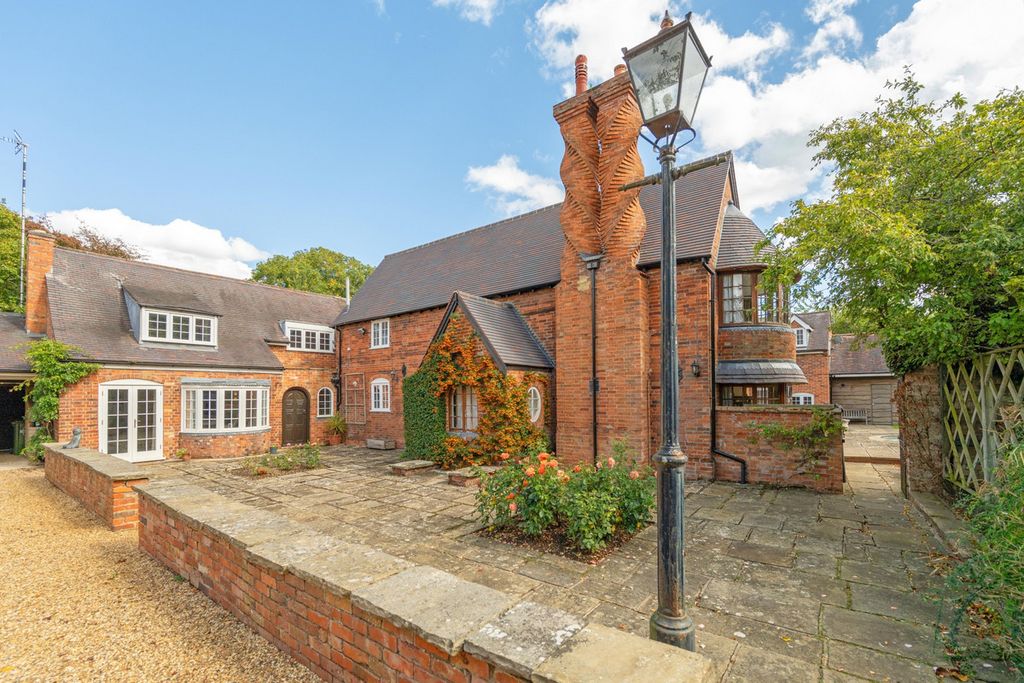 Additional image 2 of 7 bed country house for saleClifton Upon Dunsmore, Rugby, Warwickshire CV23