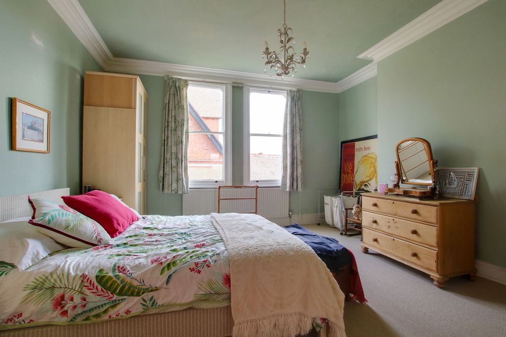 Additional image 21 of 5 bed semi-detached house for saleAlexandra Road, Leicester LE2