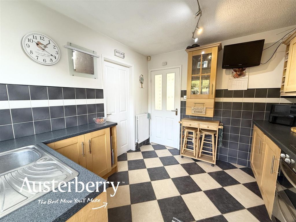 Additional image 7 of 3 bed semi-detached house for saleSouldern Way, Longton, Stoke-On-Trent ST3