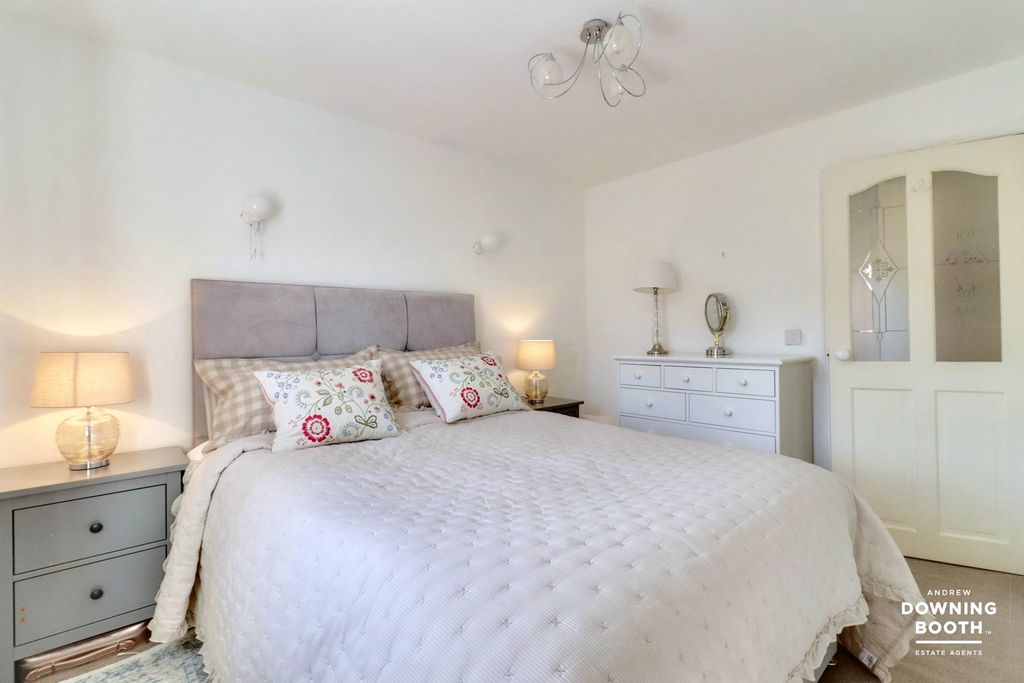 Additional image 14 of 2 bed end terrace house for saleWalnut Walk, Lichfield WS13