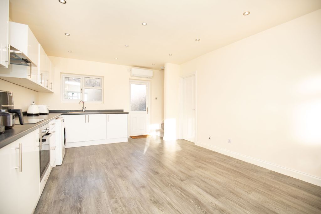 Additional image 3 of 3 bed semi-detached house for saleCrossfell, Wilnecote, Tamworth B77