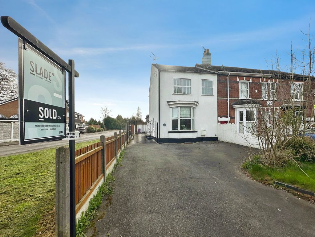 4 bed end terrace house for saleBroad Lane, Finchfield, Wolverhampton WV3