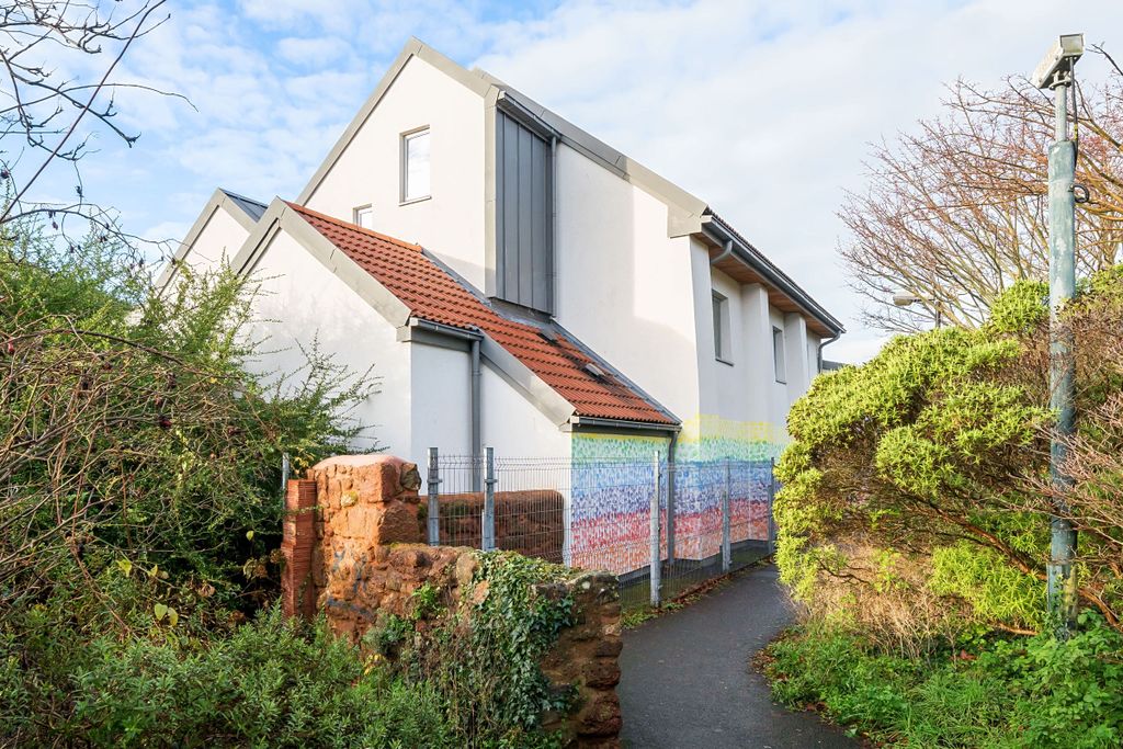 Additional image 11 of 3 bed semi-detached house for sale2, The Chapel, Lower Coombe Street, Exeter EX1