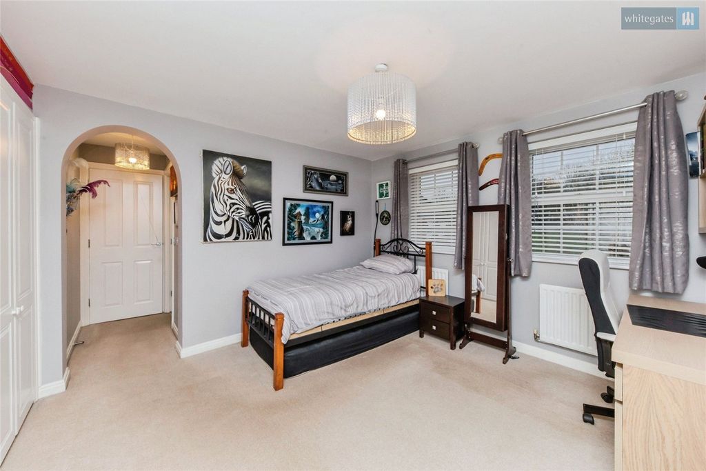 Additional image 12 of 5 bed detached house for saleSt. Augustines Drive, Weston, Crewe, Cheshire CW2