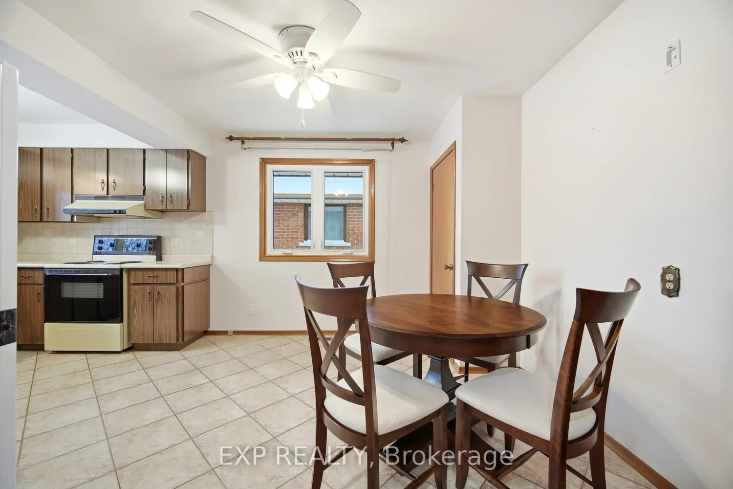 Additional image 4 of 27 Palermo Crescent